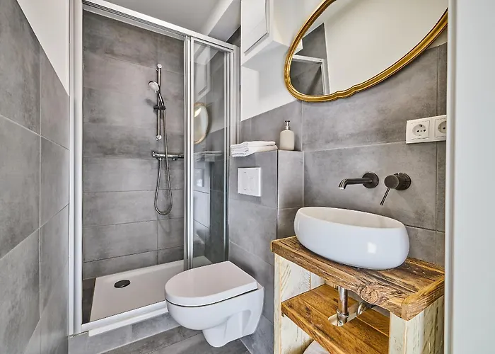 Midtown Boardinghouse - Martin-luther-king-platz 3*